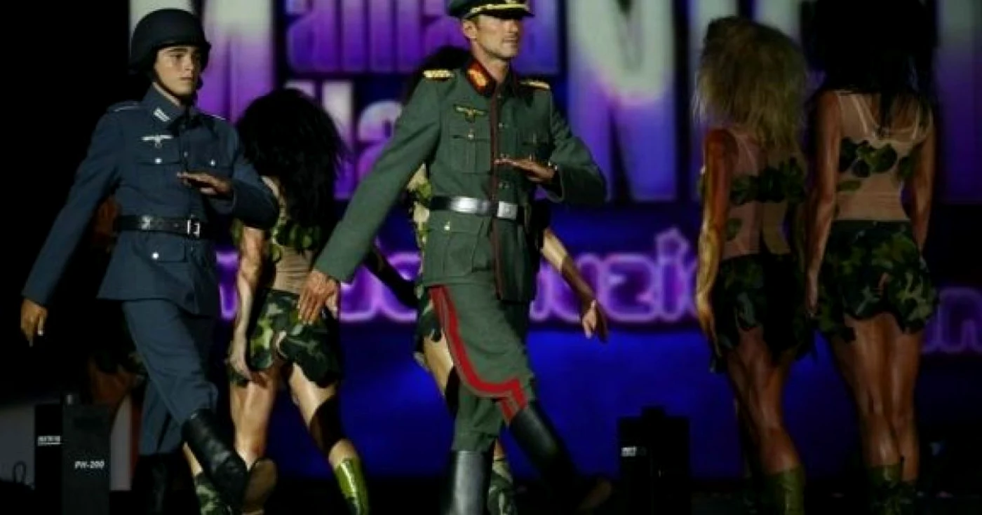 Radu Mazăre în uniforma unui ofiţer nazist