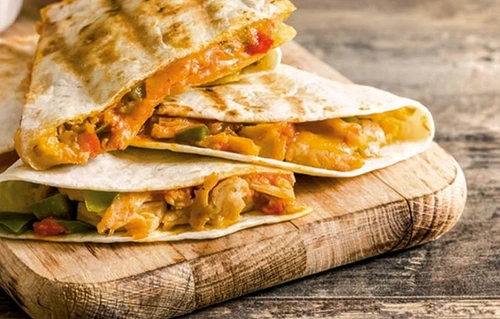 quesadilla cu pui jpg