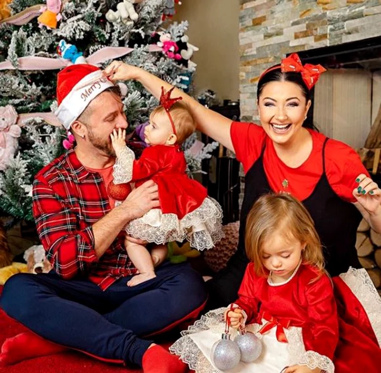 Imagini adorabile de Crăciun din familia Cristea-ClondaFoto: Instagram