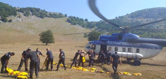 Marţi s-a intervenit pe cale aeriană FOTO Arhivă  ISU Drobeta