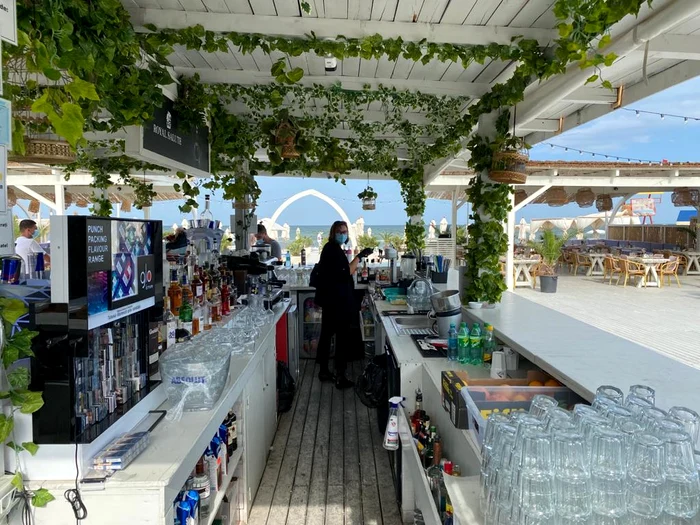 
    Inspectorii ANPC fac controale după controale pe Litoralul românesc Fotografii: ANPC  