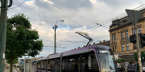 A fost scos pe traseu primul tramvai Bozankaya
