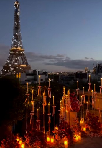 Andreea Bostănică a sărbătorit 20 de ani la Paris foto: Instagram 