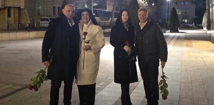 Prunea, galant cu iubita de Ziua Femeii foto: Facebook