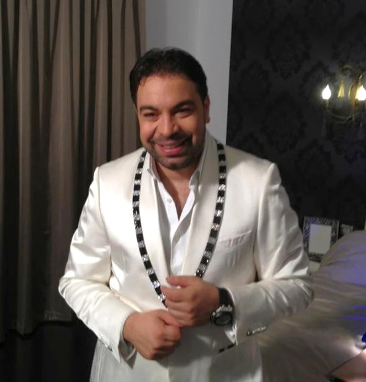 
    Florin Salam se căsătoreşte anul viitor cu Roxana DobreFoto: Arhiva personală  