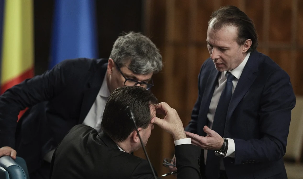 Miniștrii Florin Cîțu și Virgil Popescu sunt oameni apropiați de Ludovic Orban 