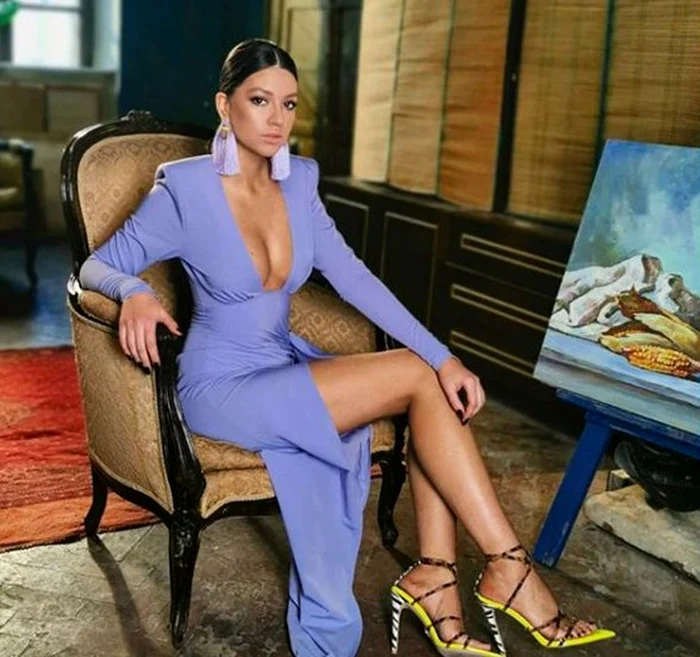 
    La masă, cu actorul  Dan Badea şi soţia lui   