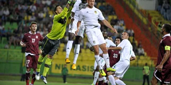 Faza de joc in meciul FC Vaslui-Rapid Bucuresti