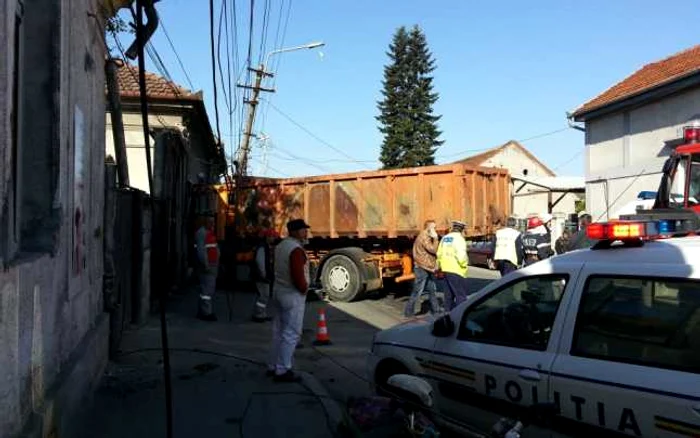 Accident de pe strada Titulescu din Lugoj FOTO: redesteptarea.ro
