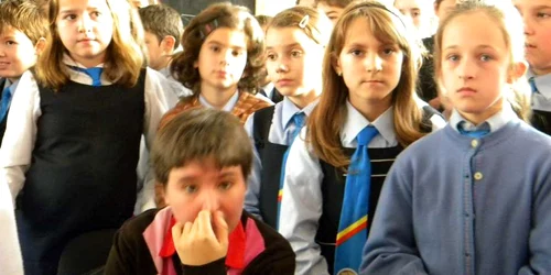 Elevii vor fi alături de oamenii cu nevoie speciale 