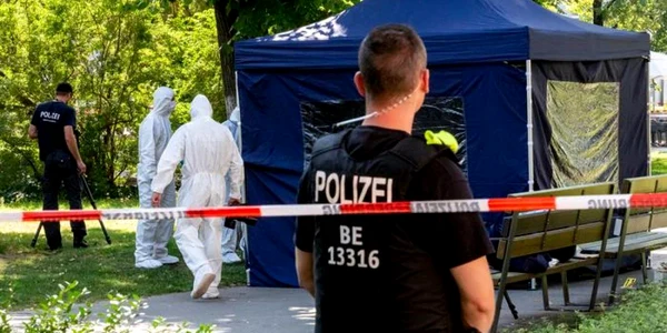Scena crimei din parcul din Berlin