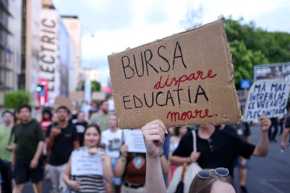 Imagine de la un protest al studenților FOTO Inquam Photos/ Octav Ganea