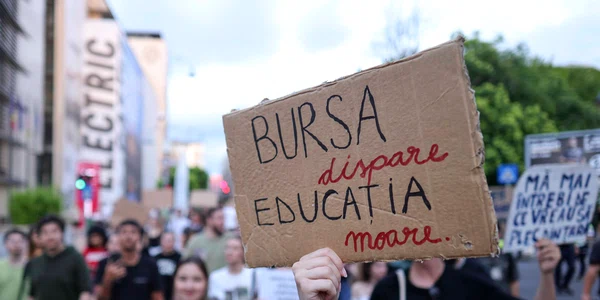 Studenți protest burse FOTO Inquam / Octav Ganea 