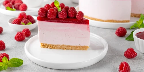 Cheesecake cu zmeura FOTO Shutterstock jpg