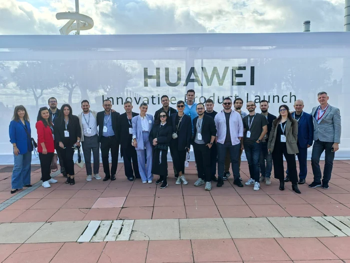 Delegația României la evenimentul de lansare a seriei WATCH GT 5 de la Barcelona. FOTO Huawei