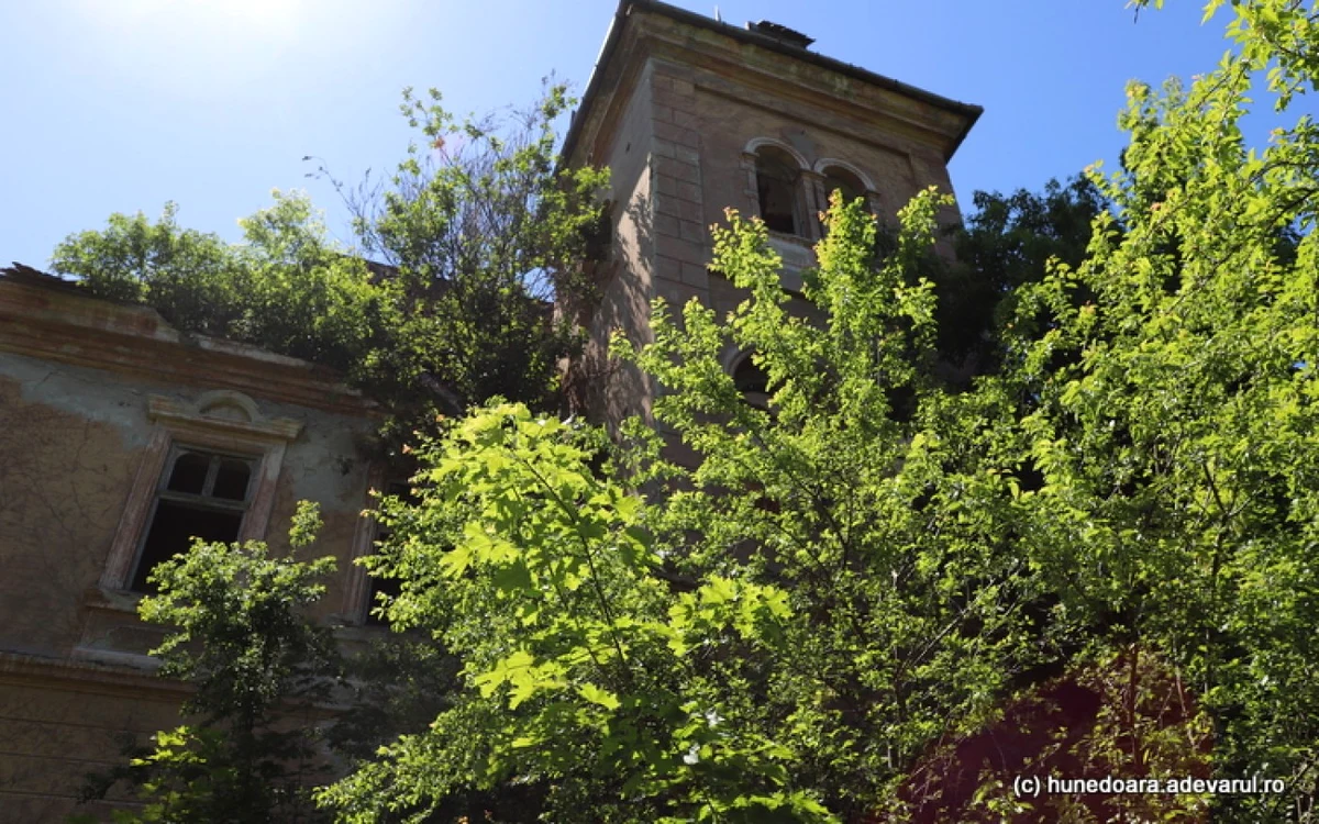 Castelul Nalaţi Fay. FOTO: Daniel Guţă. ADEVĂRUL