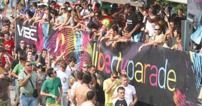 Constanţa: Începe Liberty Parade, distracţia house