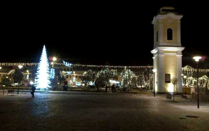 Spectacol de lumină în centrul Târgu-Mureşului