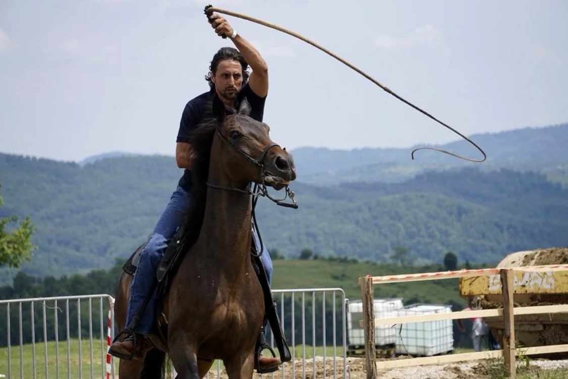 Denis Ştefan a jucat în serialul "Inimă de ţigan" ( Foto: arhivă personală)
