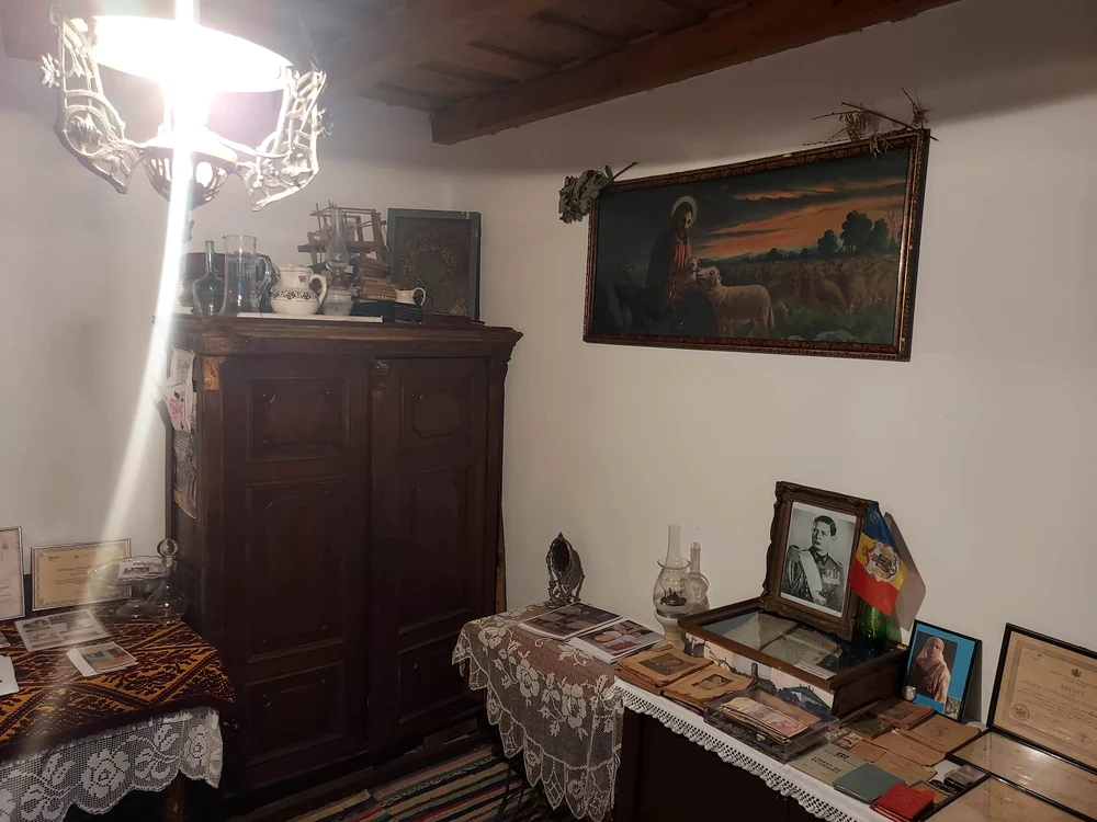 Interior din Muzeul Etnografic din Covăsânț-Arad SURSA arhiva personală