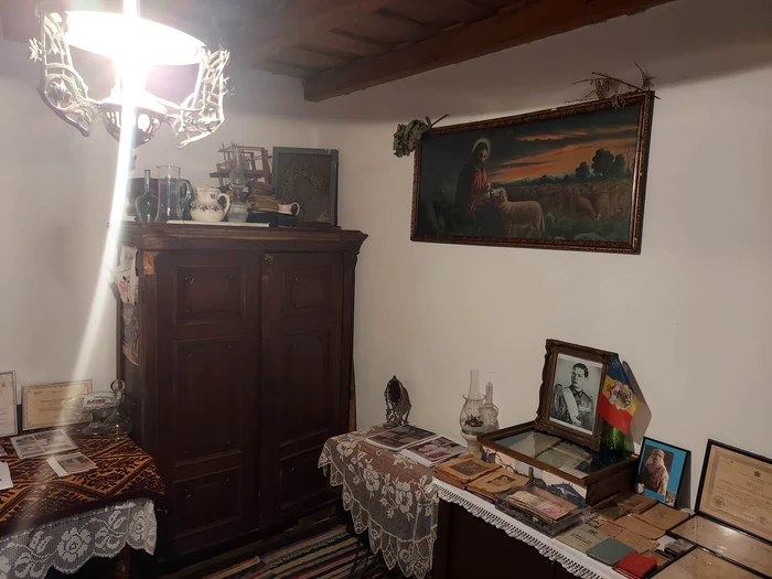 Interior din Muzeul Etnografic din Covăsânț-Arad SURSA arhiva personală