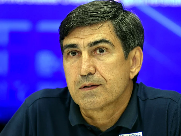 Victor Pițurcă nu e de acord cu transferurile pe bandă rulantăFoto: sportpictures.eu
