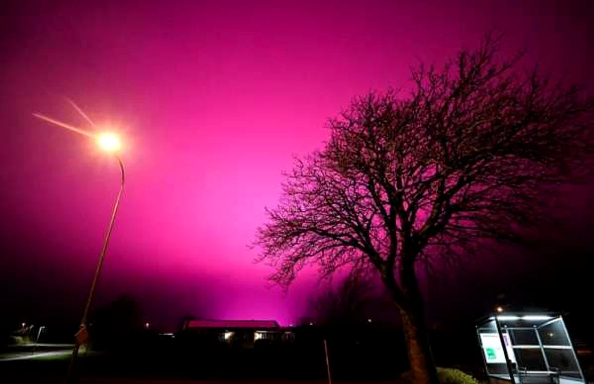 Cer violet la Trelleborg, în Suedia FOTO IBL/REX