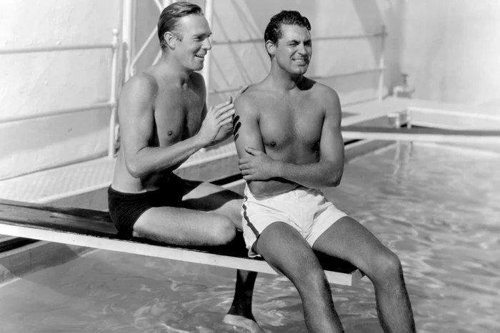 Cary Grant a stat în aceeaşi locuinţă timp de 12 ani alături de Randolph Scott, după ce, anterior, avusese o relaţie cu un designer celebru FOTO „Daily Mail“