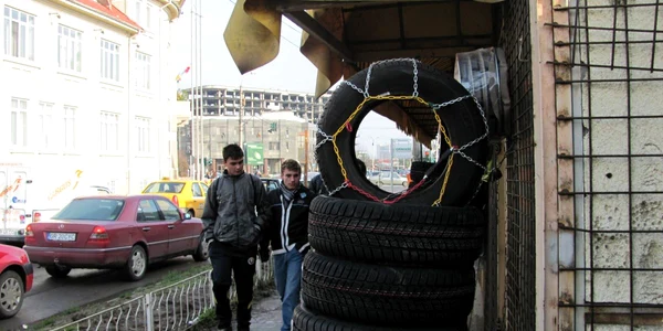 Cel mai ieftin cauciuc de iarnă costă 160 de lei