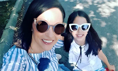 1 andreea marin si violeta jpg jpeg