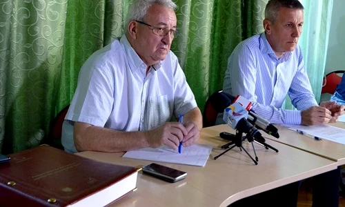 1 cezar irimia si dan cimpoeru jpg jpeg