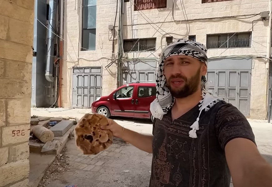Surpriza unui vlogger în Palestina, la locul nașterii lui Isus: „Multă sărăcie și mizerie, dar oamenii te lasă fără cuvinte”