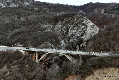 Ciaductul Crivadia  Foto Daniel Guță  ADEVĂRUL (3) JPG