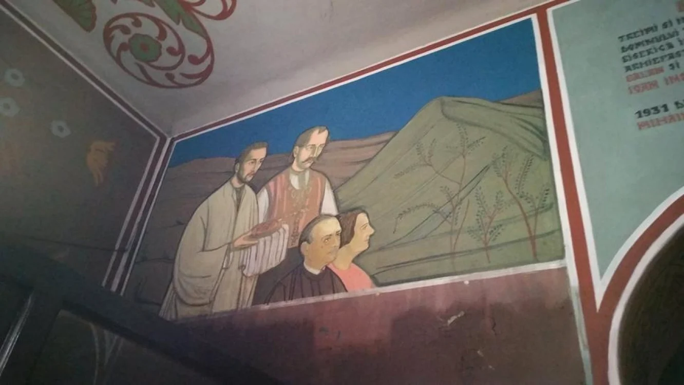 Ion Gigurtu, alături de soţia sa, în pictura biserici Adormirea Maicii Domnului. FOTO: Primăria Brad.