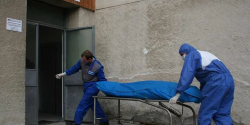 Medicii îi vor face o autopsie bărbatului pentru a stabili cauzele decesului