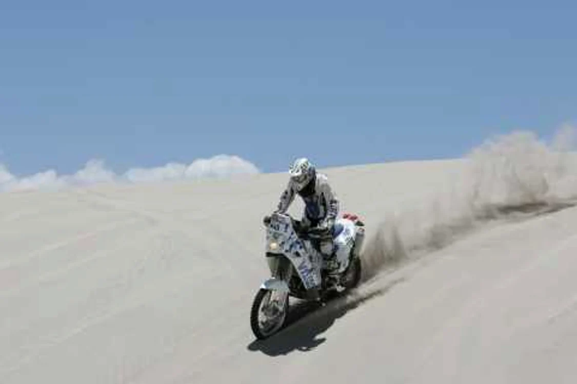 Mani Gyenes participă la Dakar 2012