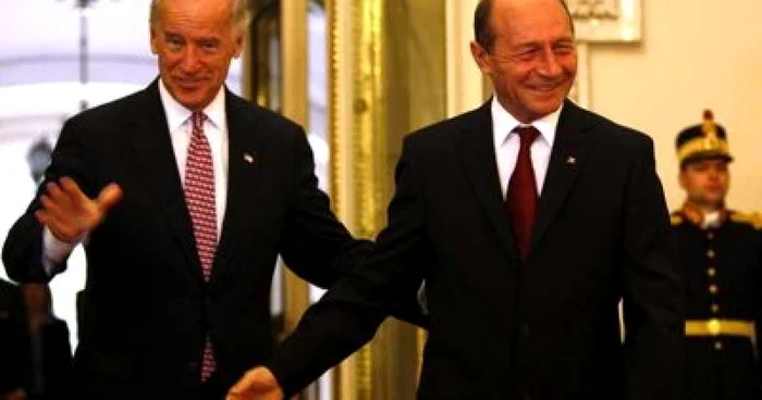 Joe Biden l-a felicitat pe Traian Băsescu