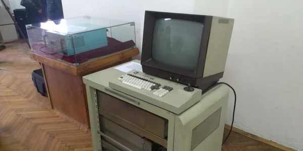 claculatorul lui enatescu