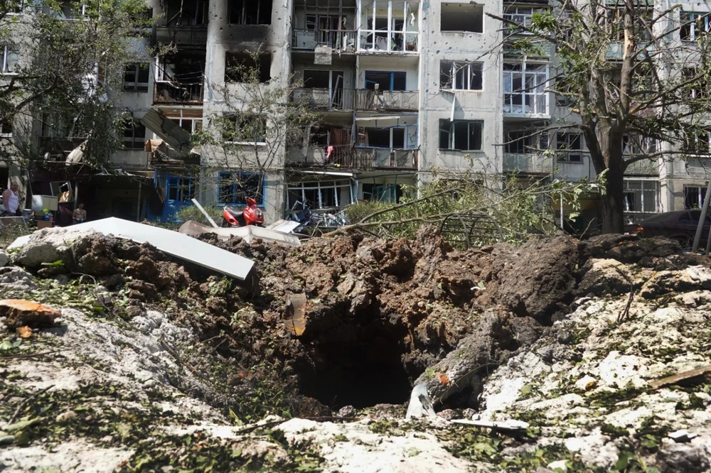 Copiii ucraineni sunt evacuați obligatoriu din Sloviansk. Forțele ruse sunt la 20 de kilometri de graniță și intensifică luptele