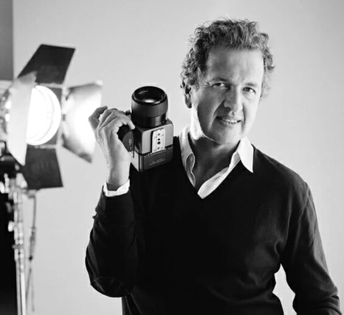 mario testino scaled500 jpeg