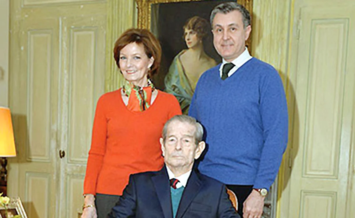 
    Regele Mihai, alături de Principesa Margareta și Principele RaduFotografii: familiaregala.ro  
