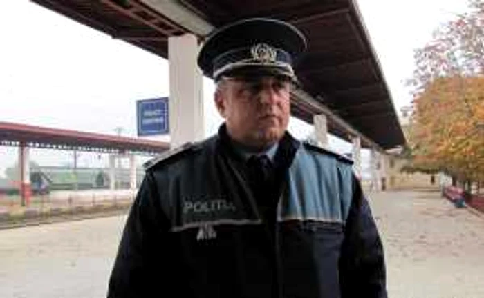 Poliţistul spune că a ajuns la limita răbdării din cauza neajunsurilor