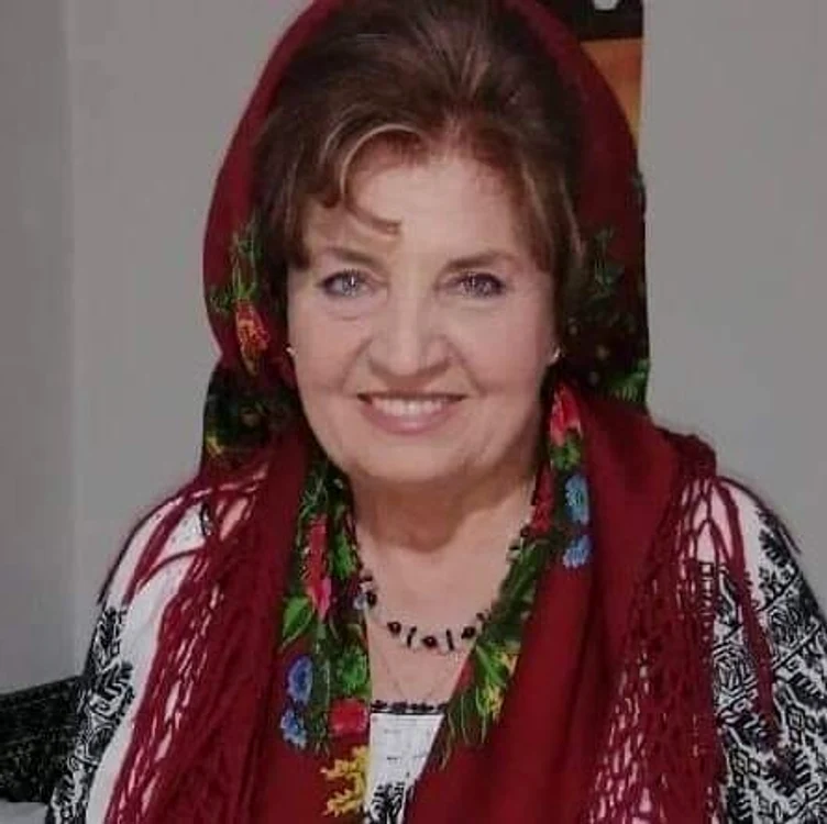 Cântăreața Elena Pădure