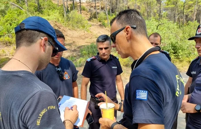 Pompierii români în Grecia foto: DSU