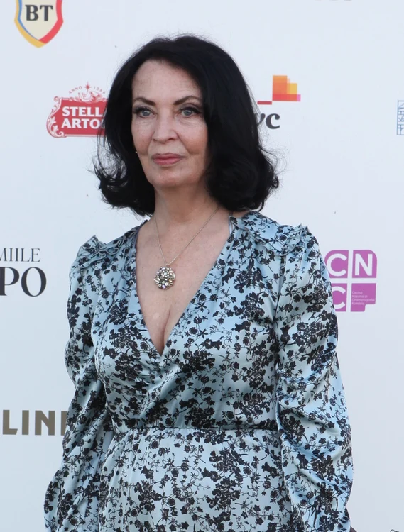 Julieta Szönyi, 71 de ani