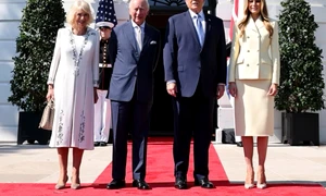 Regele Charles al III-lea și regina Camilla au sosit luni la Casa Albă. FOTO: X/@RoyalFamily