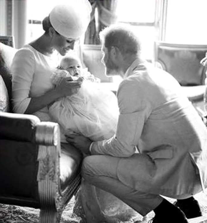 2 eefhssiwsaahbnq jpg jpeg