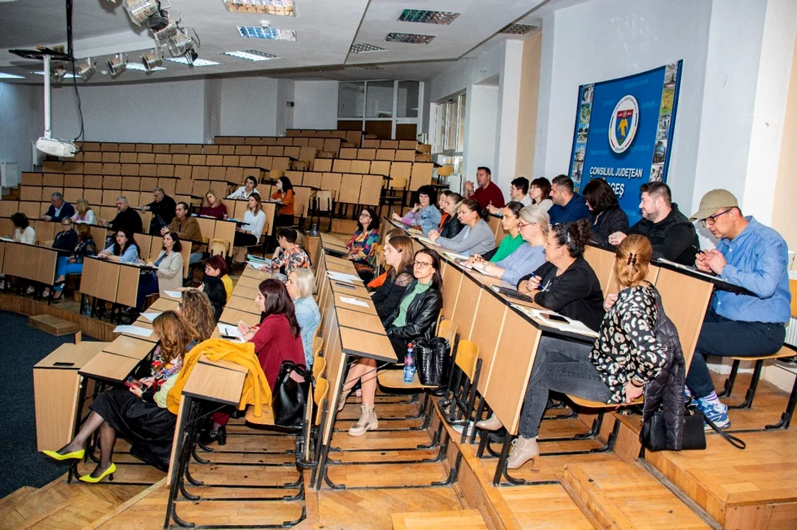La instruire au luat parte profesioniști din domenii relevante. FOTO CJ Argeș