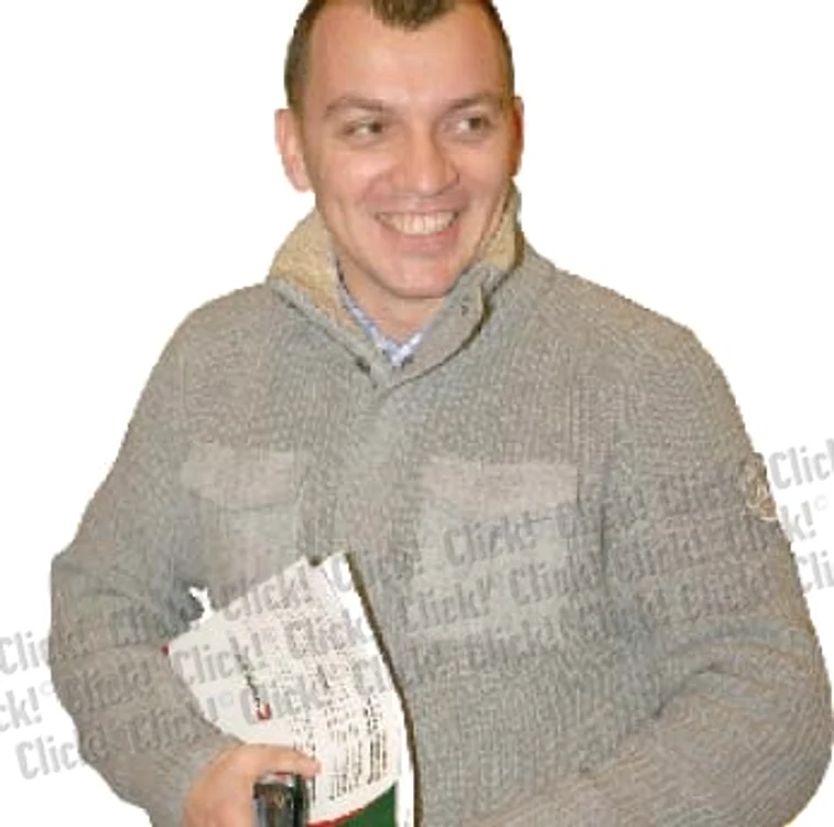 
    DIICOT a confirmat ieri  seară că deputatul  a părăsit ţara sâmbătă cu  maşina. Judecătorii au emis în  lipsă mandat de arestare (fotografii: Costel Crângan)  