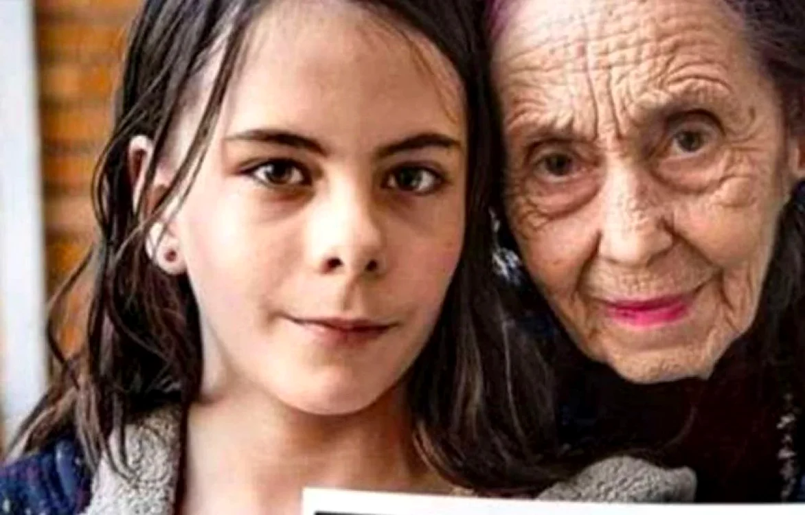Adriana Iliescu și fiica sa, Eliza FOTO Adevărul